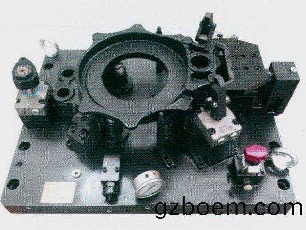 製動器底闆液壓(ya)裌具